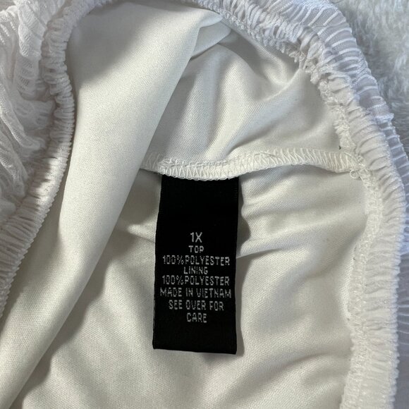 AGB Woman White Elastic front bottom SZ  1X  3/4 Sleeves/Lace Trim, Lined - Picture 6 of 11